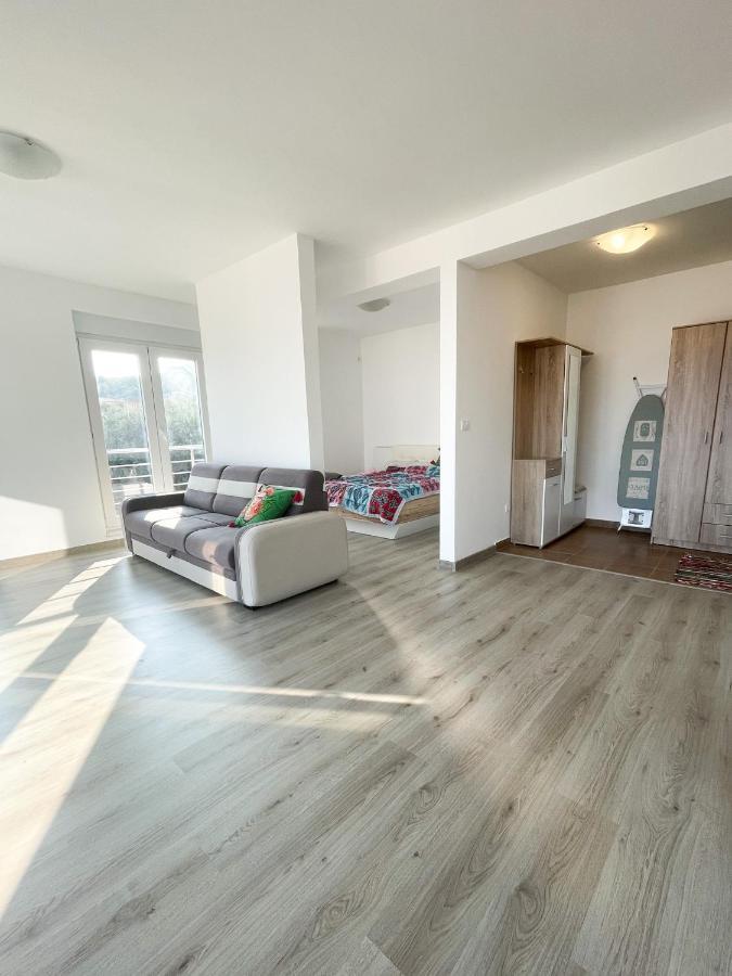 Upart House Apartment Petrovac Exterior photo